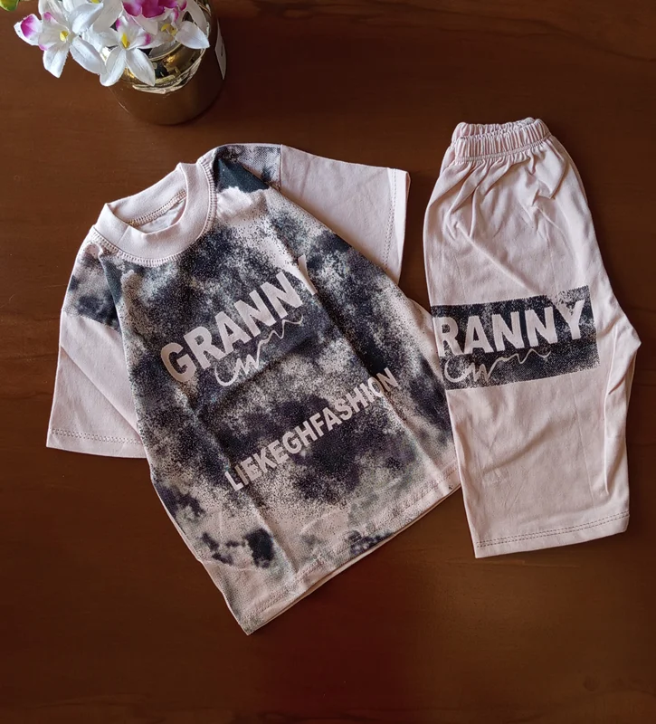 تیشرت شلوارک بچگانه طرح granny